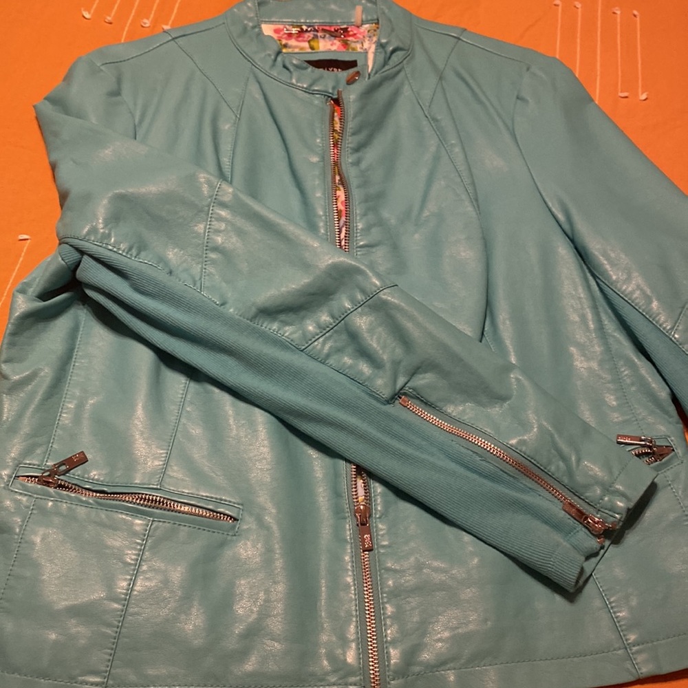 Green black rivet leather jacket xl - Picture 2 of 4